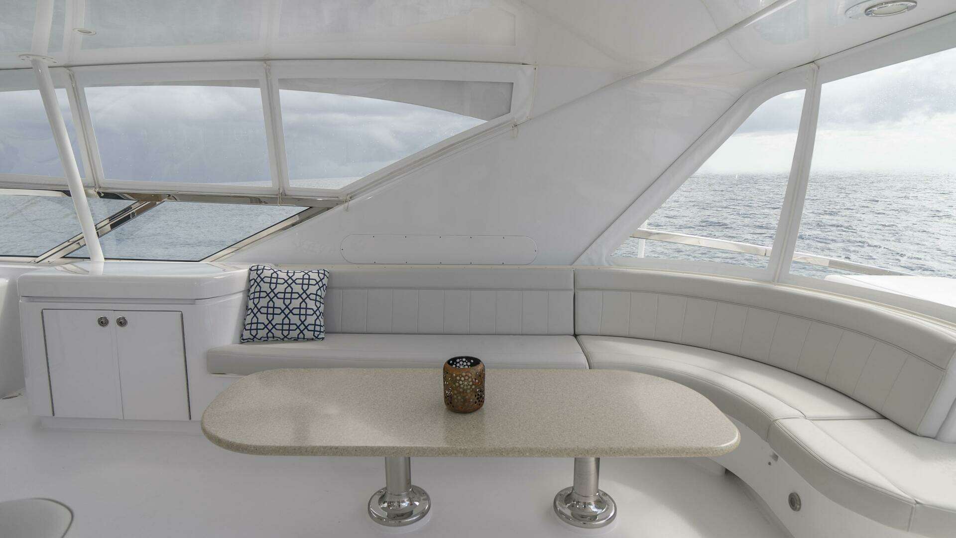 2007 Hatteras 80 - Image 62