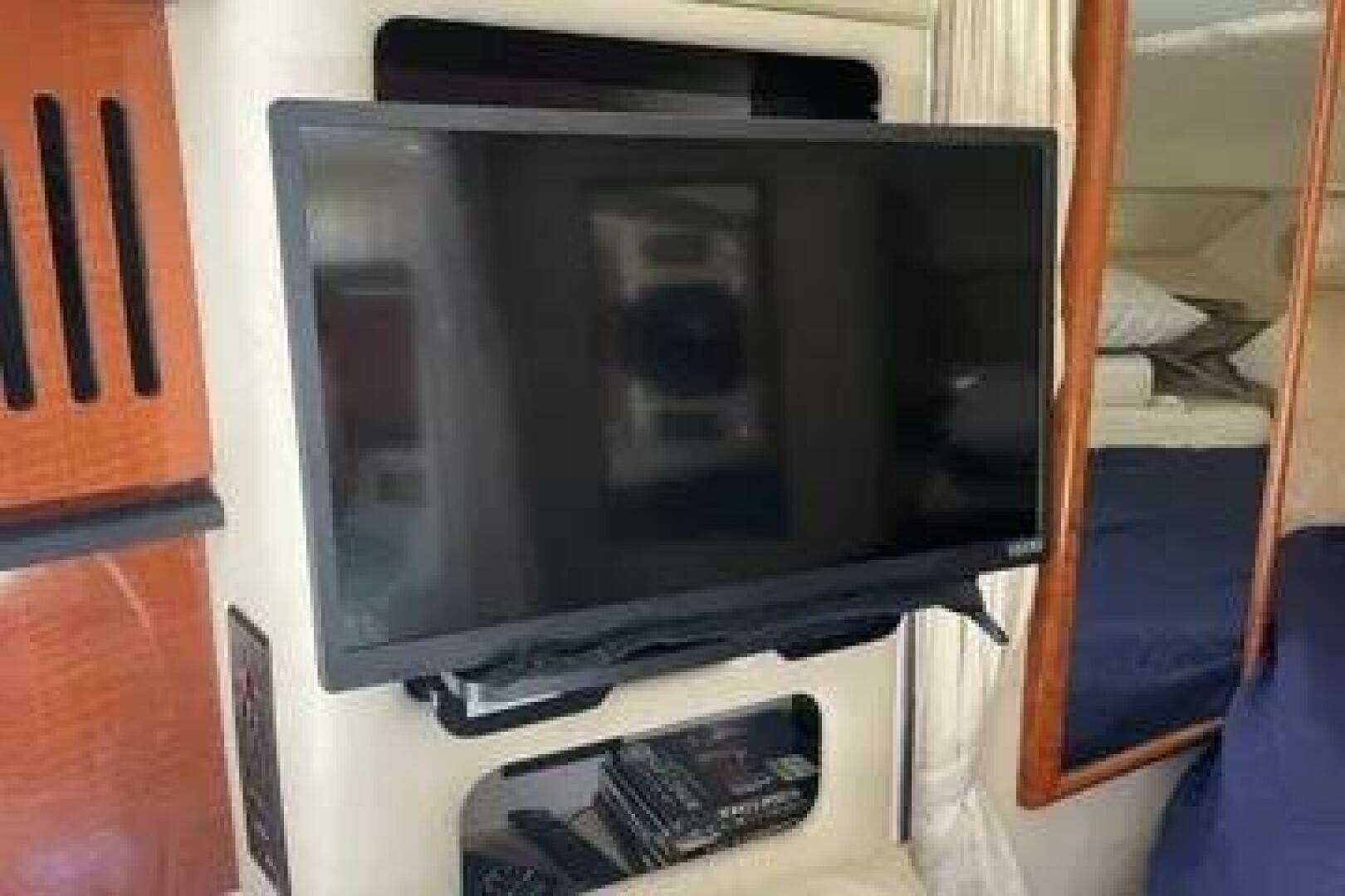 2002 Sea Ray 340 Sundancer - Image 7