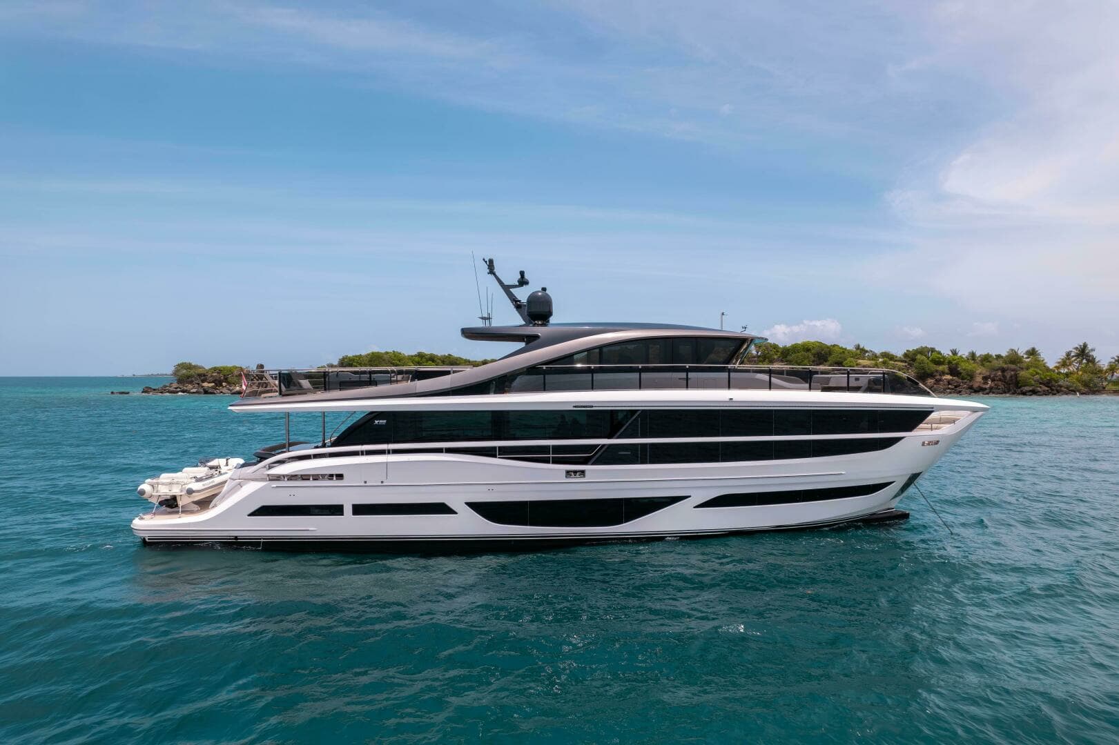 2021 Princess X95 - Image 9