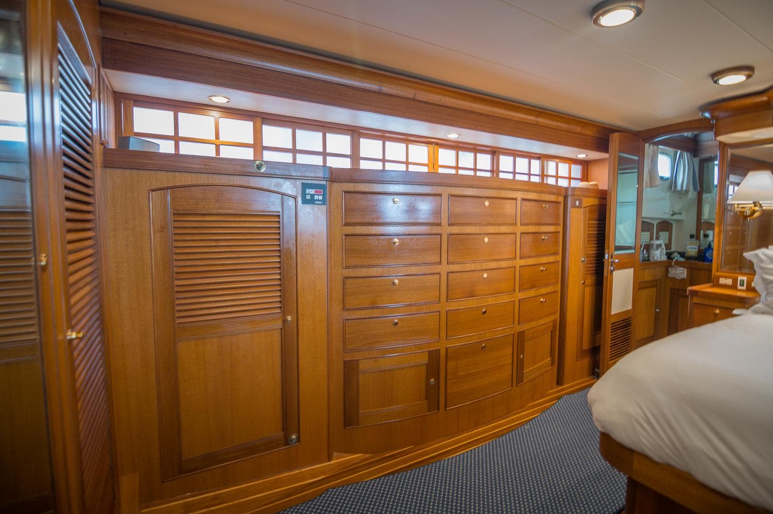 MSR Drawers and Cedar Lined Hanging Lockers