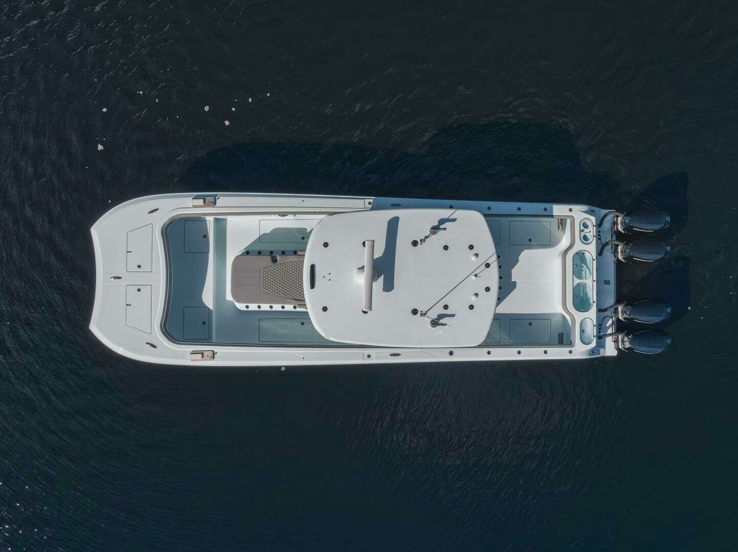 2026 Front Runner Catamaran - Image 7