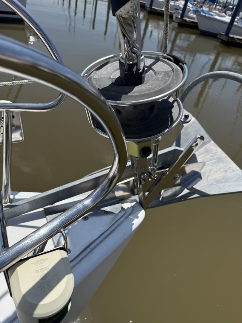 2008 Beneteau Oceanis 43 - Image 13