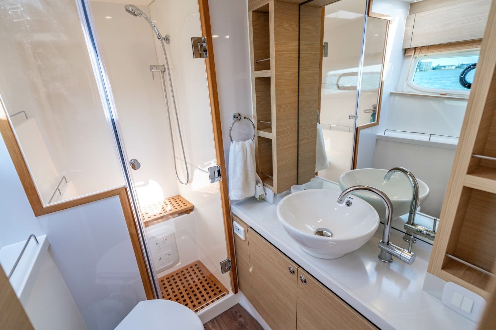 2024 Aquila 44 Yacht - Image 52