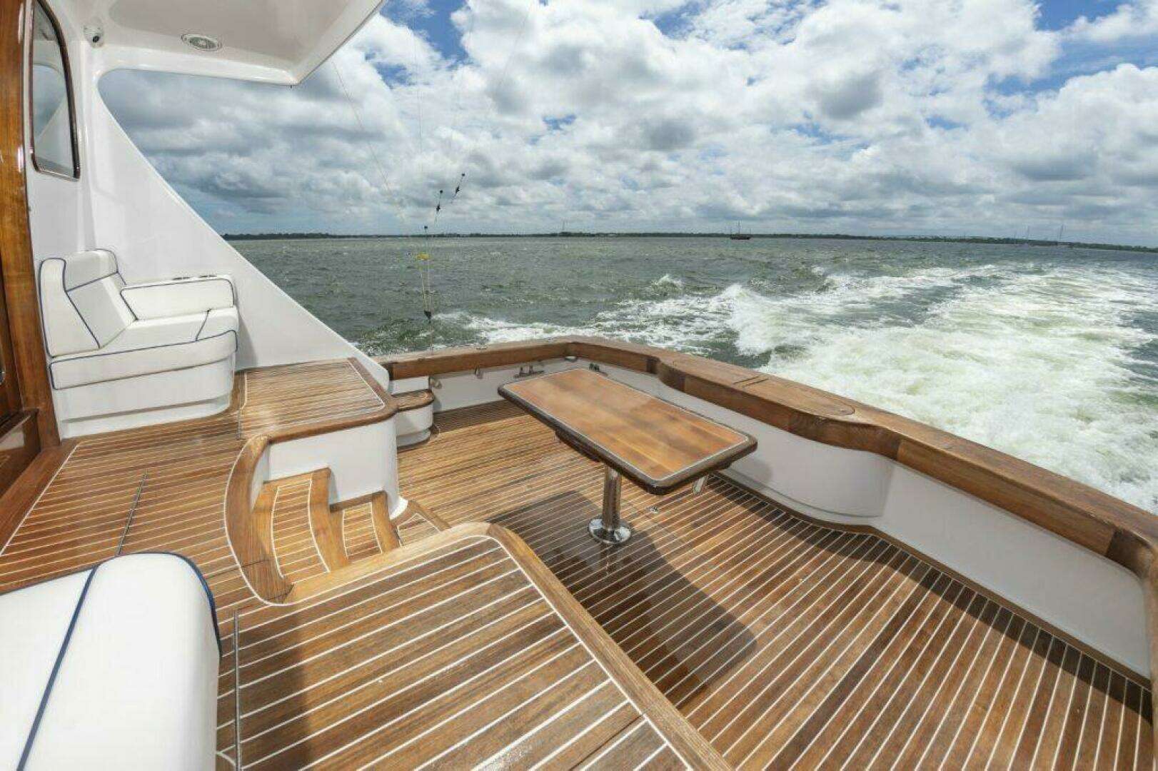 2019 Jarrett Bay 67 - Image 9