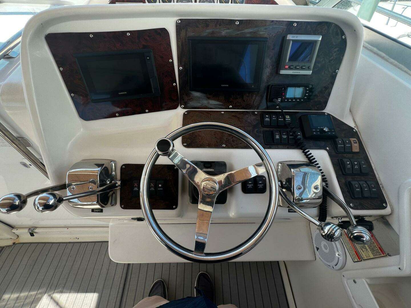 1997 Sea Ray — - Image 20