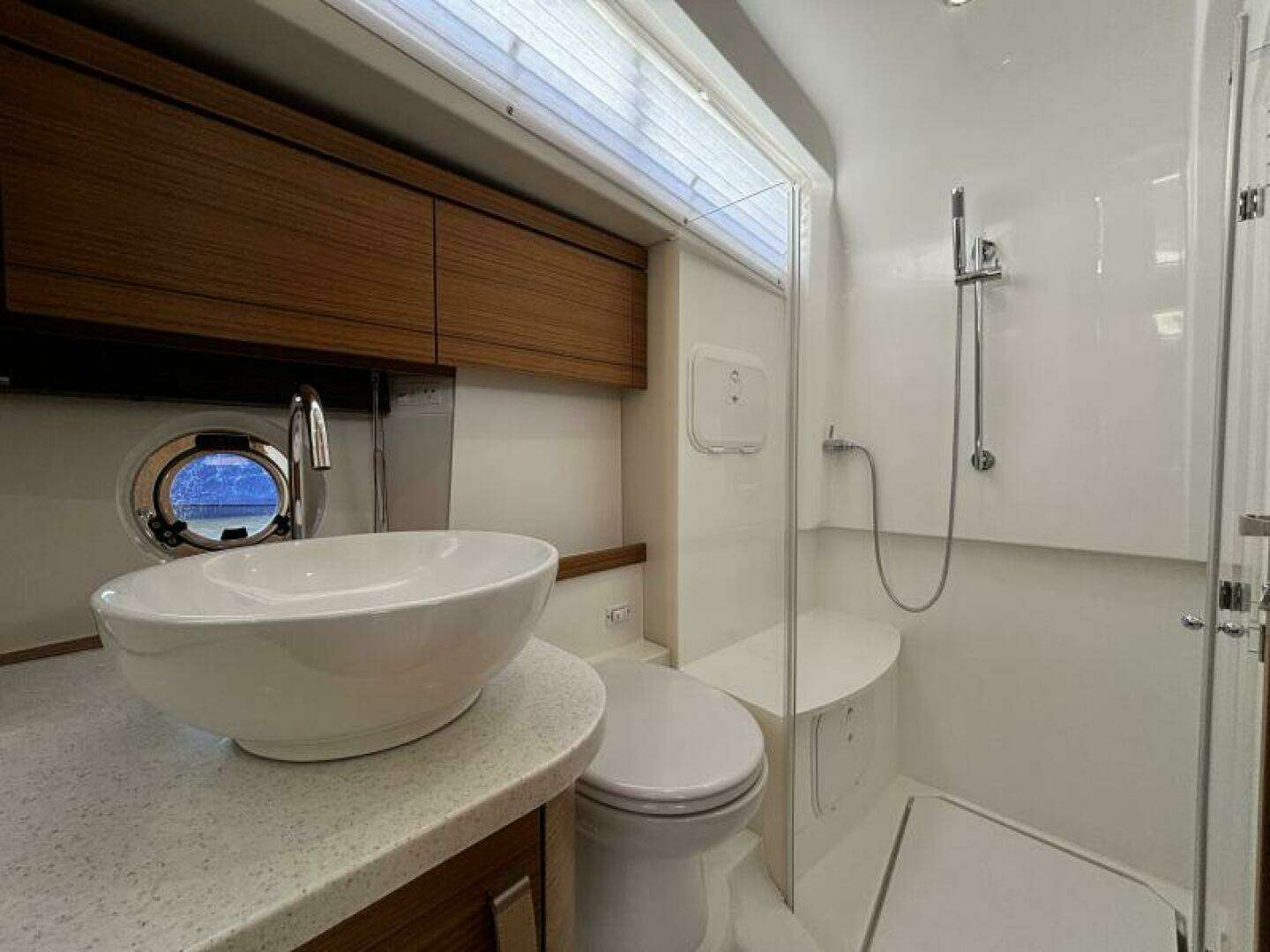 2026 Greenline 40 Hybrid - Image 35
