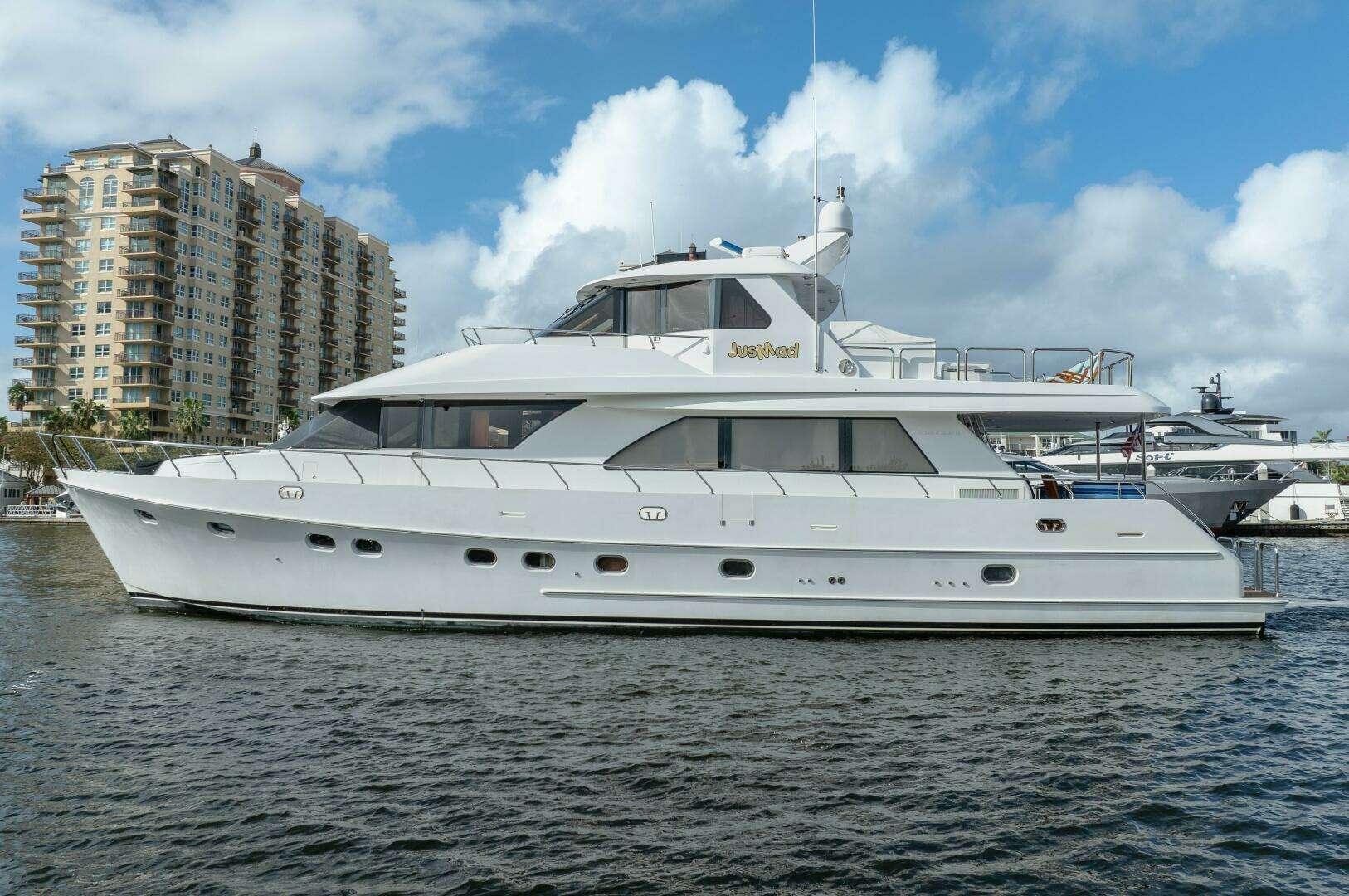 2005 Ocean Alexander 80 motoryacht - Image 62