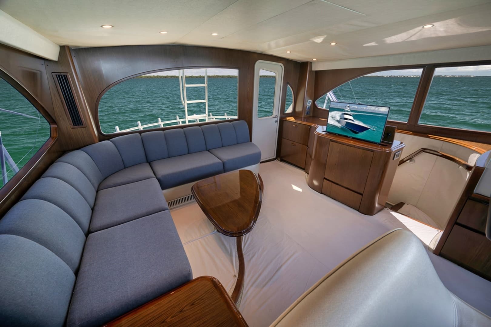 2015 Viking Enclosed Bridge - Image 26