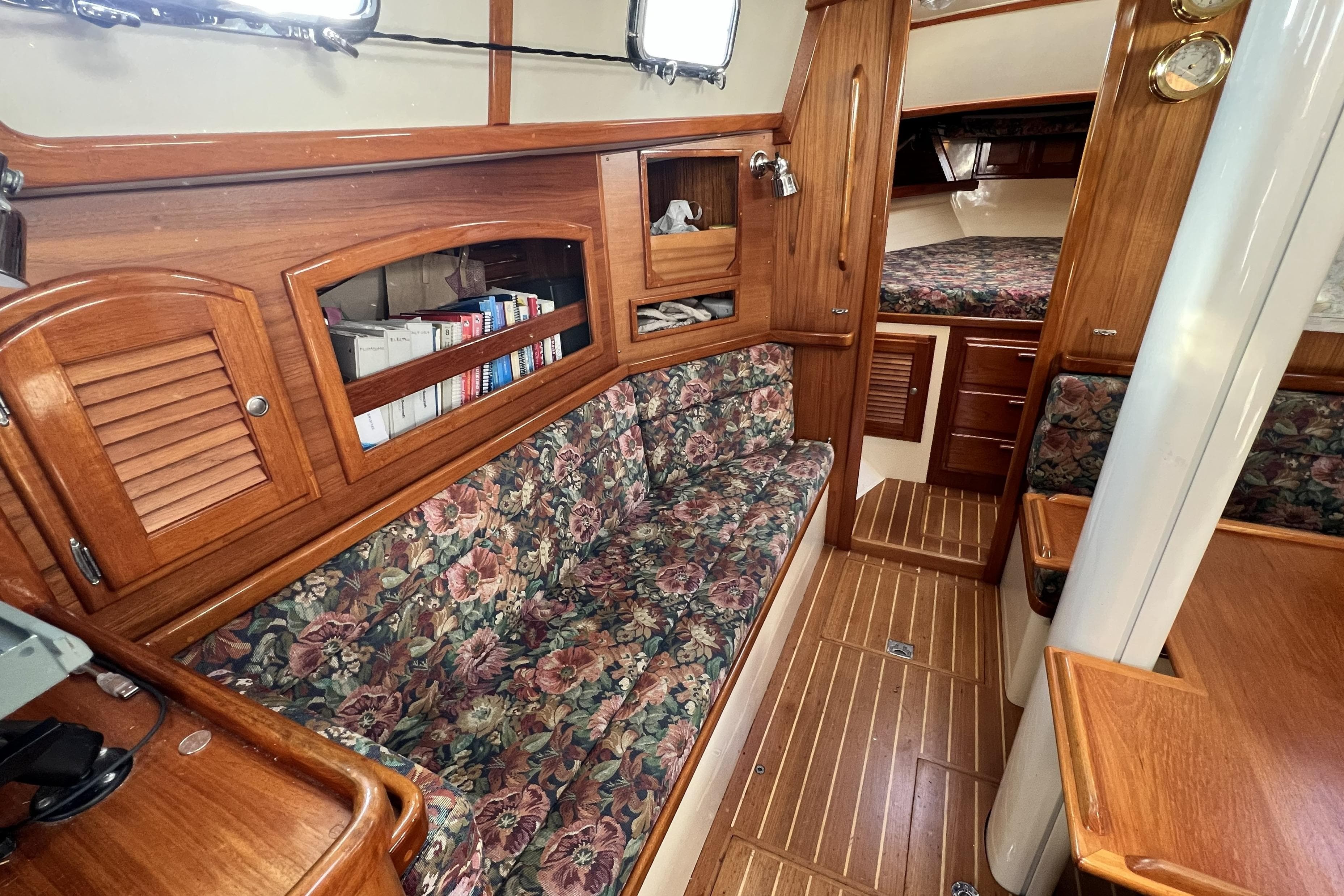 1997 Pacific Seacraft 40 "Serenade"