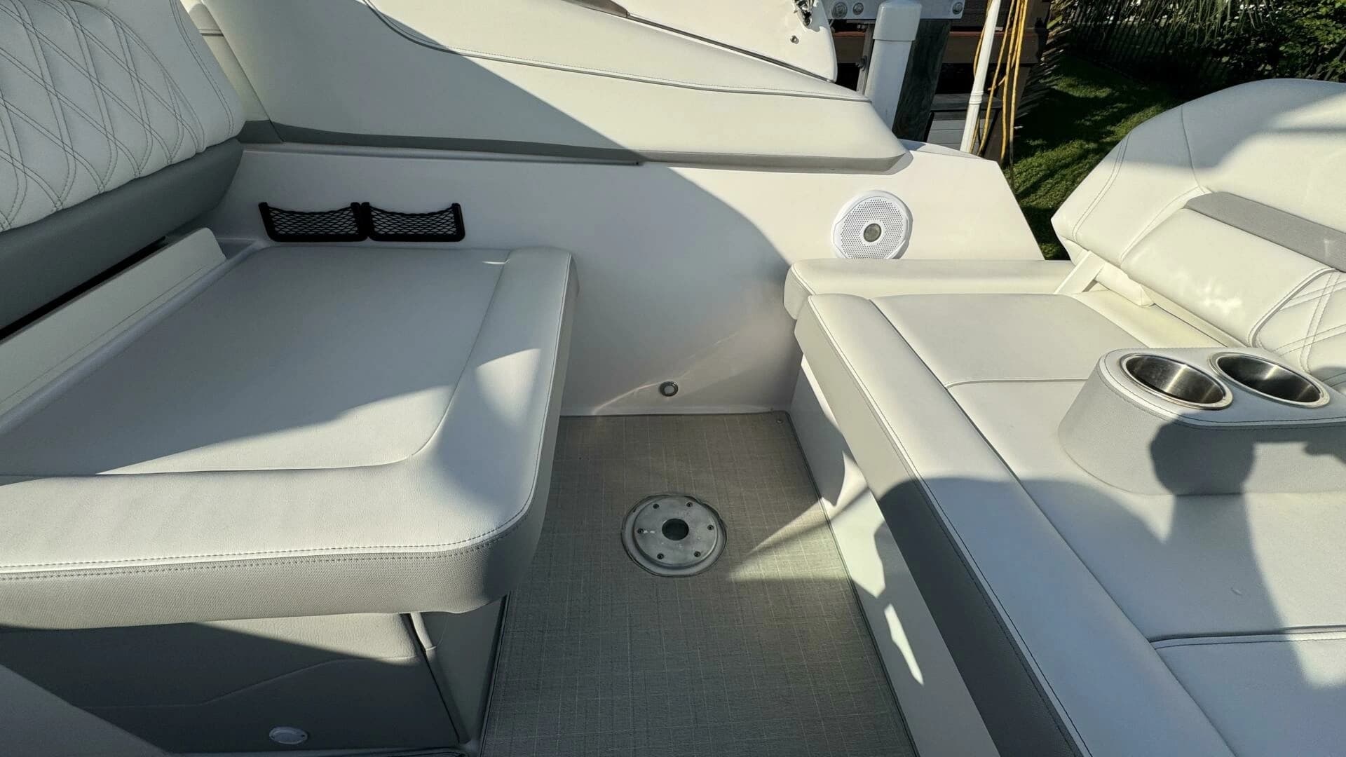 2022 Regal 26 XO - Image 12