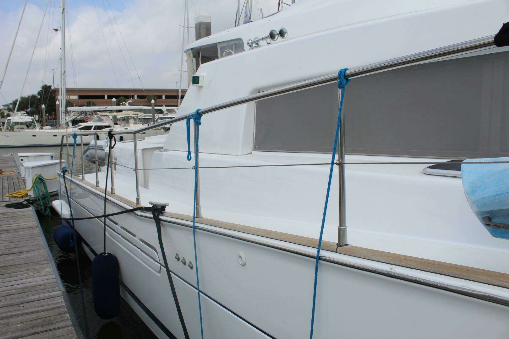 2004 Lagoon 43 Power Cat - Image 70
