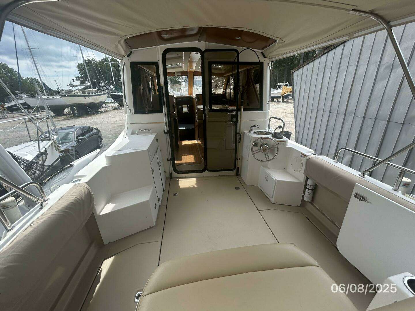 2012 Cutwater C28 - Image 14