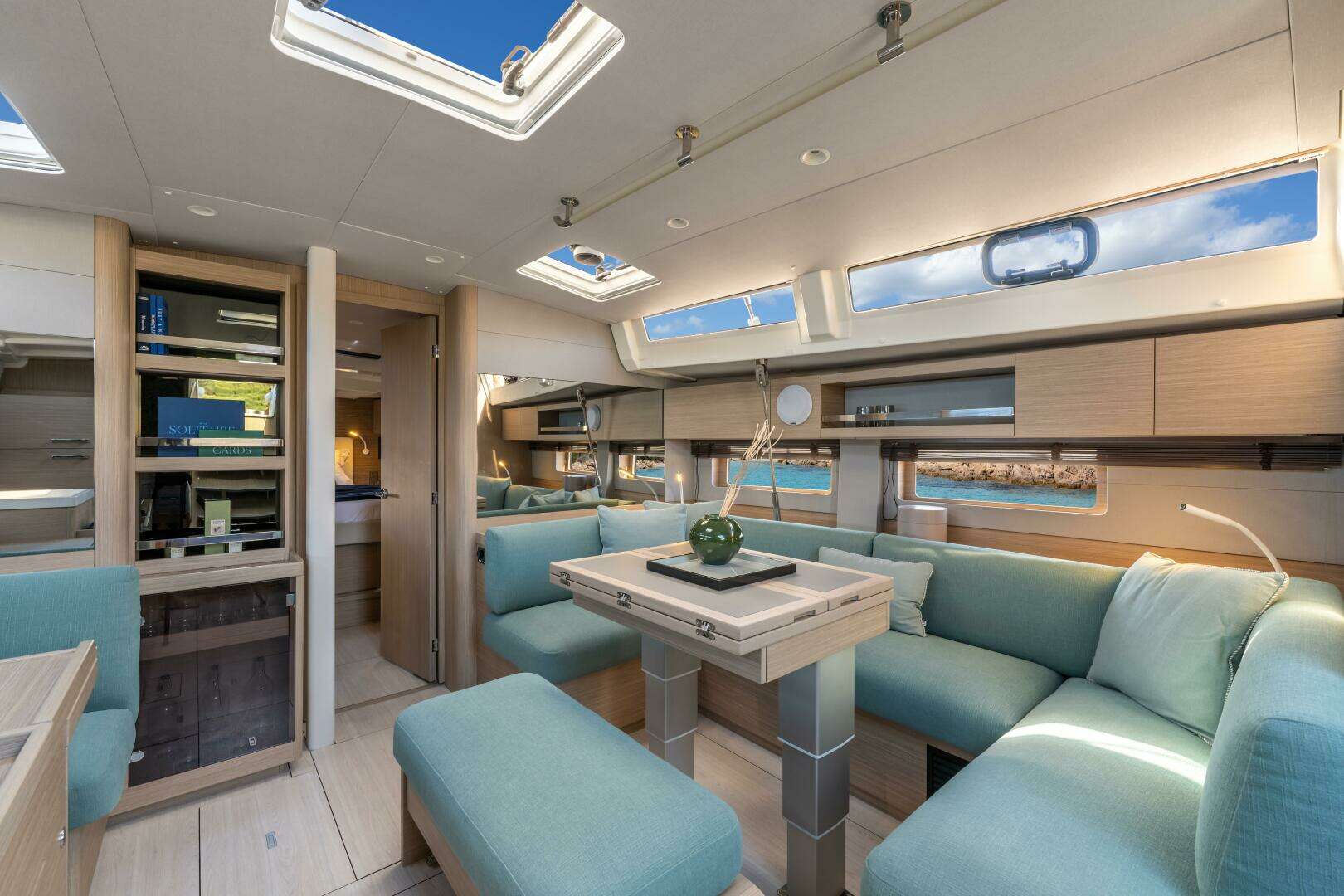 2026 Beneteau Oceanis 52 - Image 5