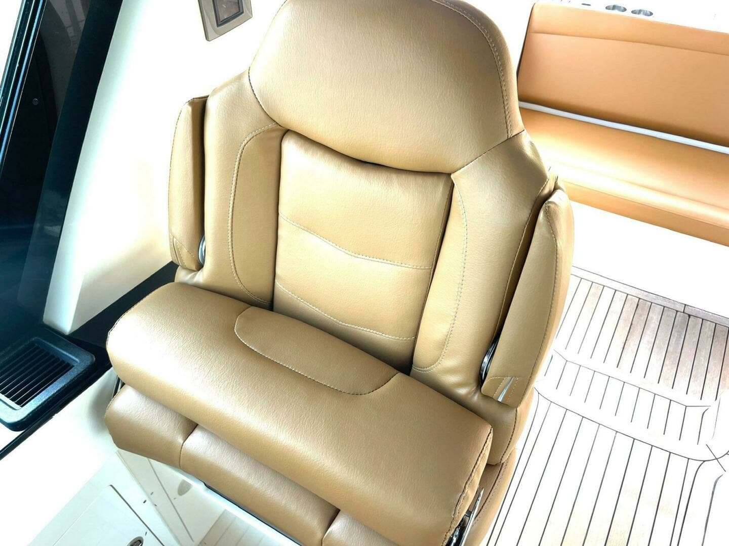 2020 Scout 530 LXF - Image 24