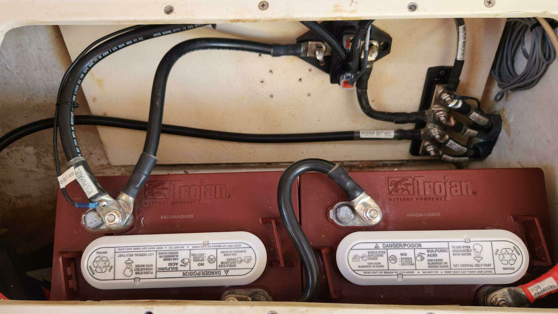 1995 Catalina 320 - Image 38