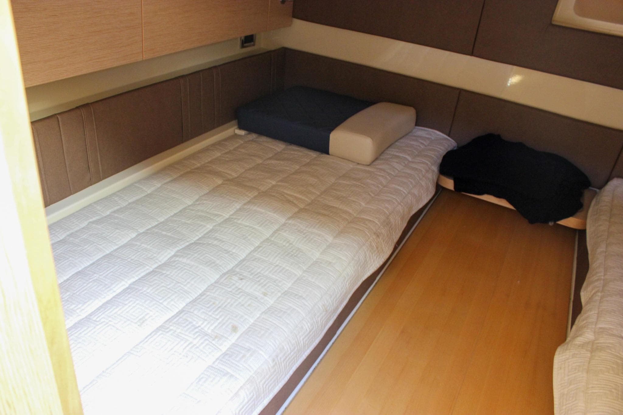 2017 Chris-Craft Launch 38 cabin interior with twin beds and modern design.