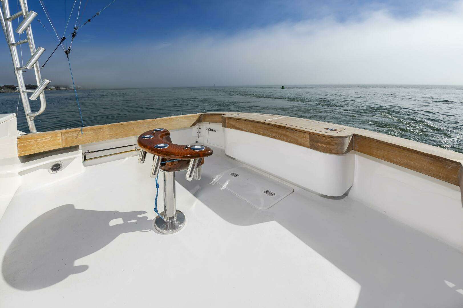 2003 Custom Carolina 40 Layton Express - Image 14