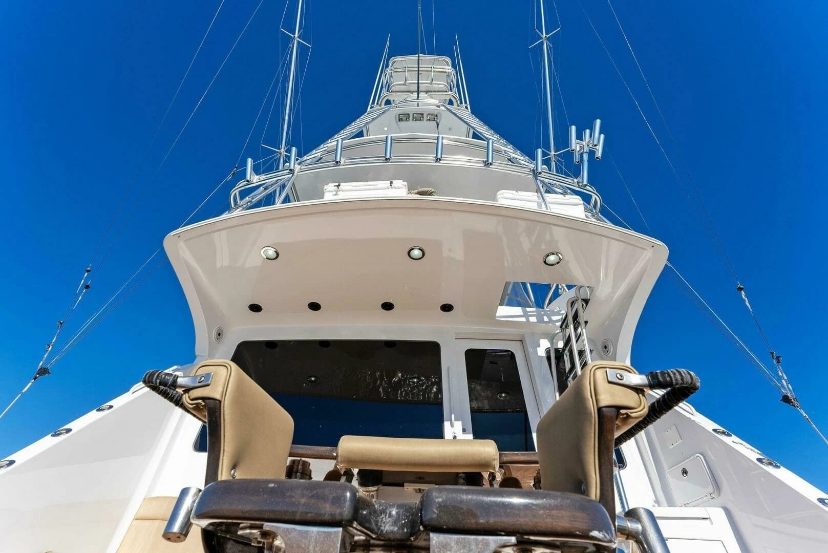 2007 Hatteras 64 Convertible - Image 49