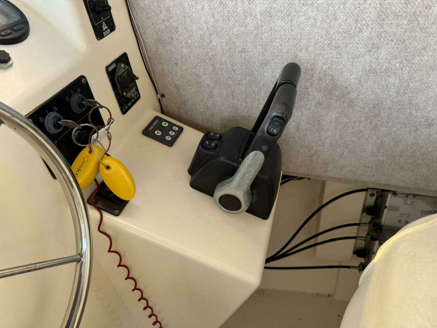2006 Parker 2820 - Image 25