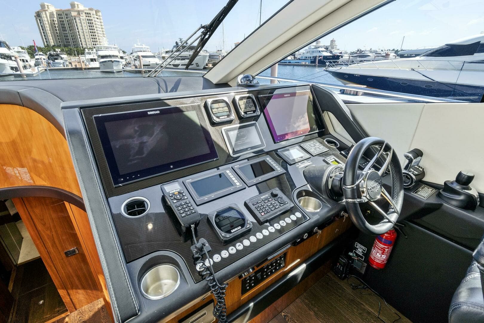 2017 Sunseeker 68 Sport Yacht - Image 38