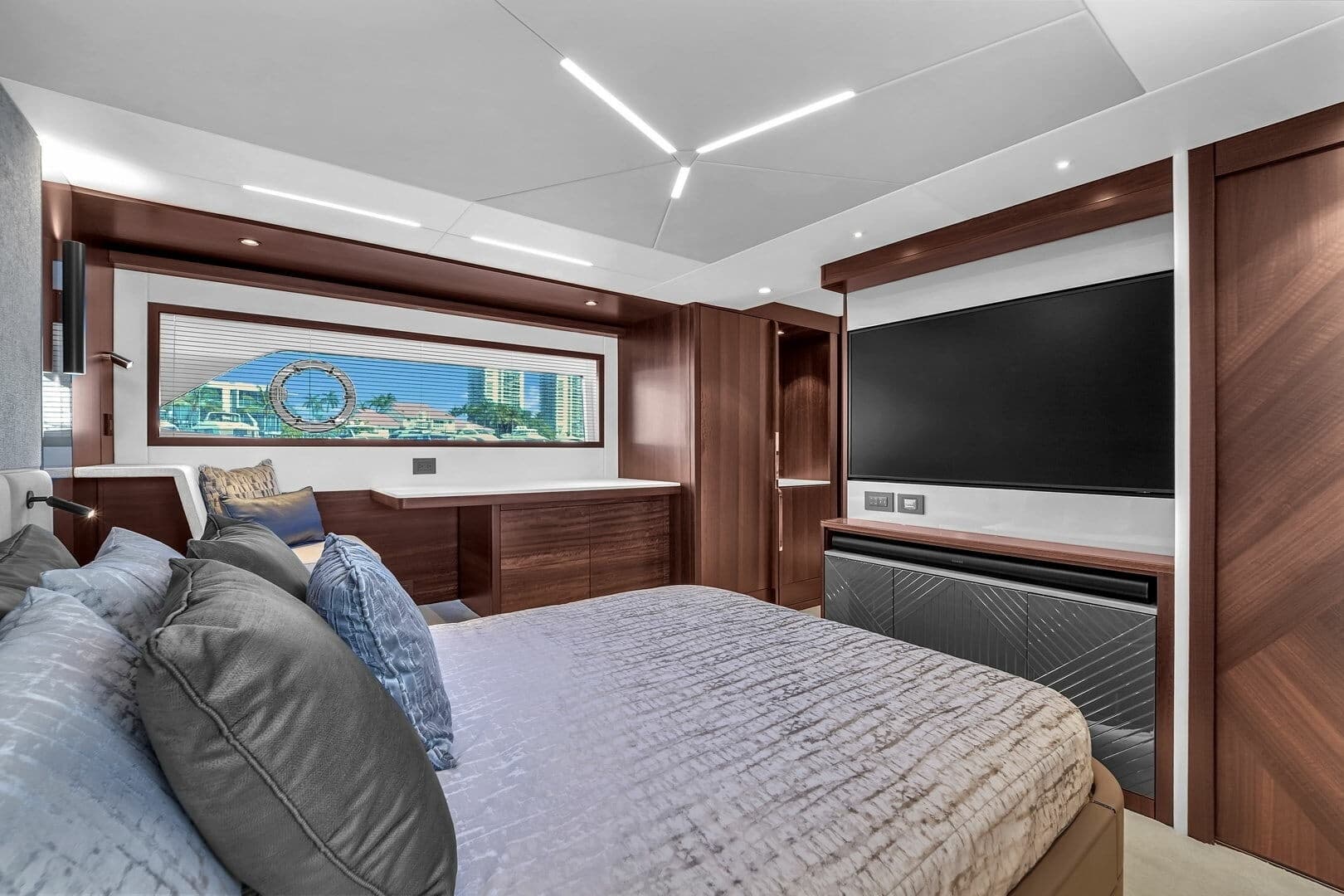 2023 Sunseeker Manhattan 68 - Image 71