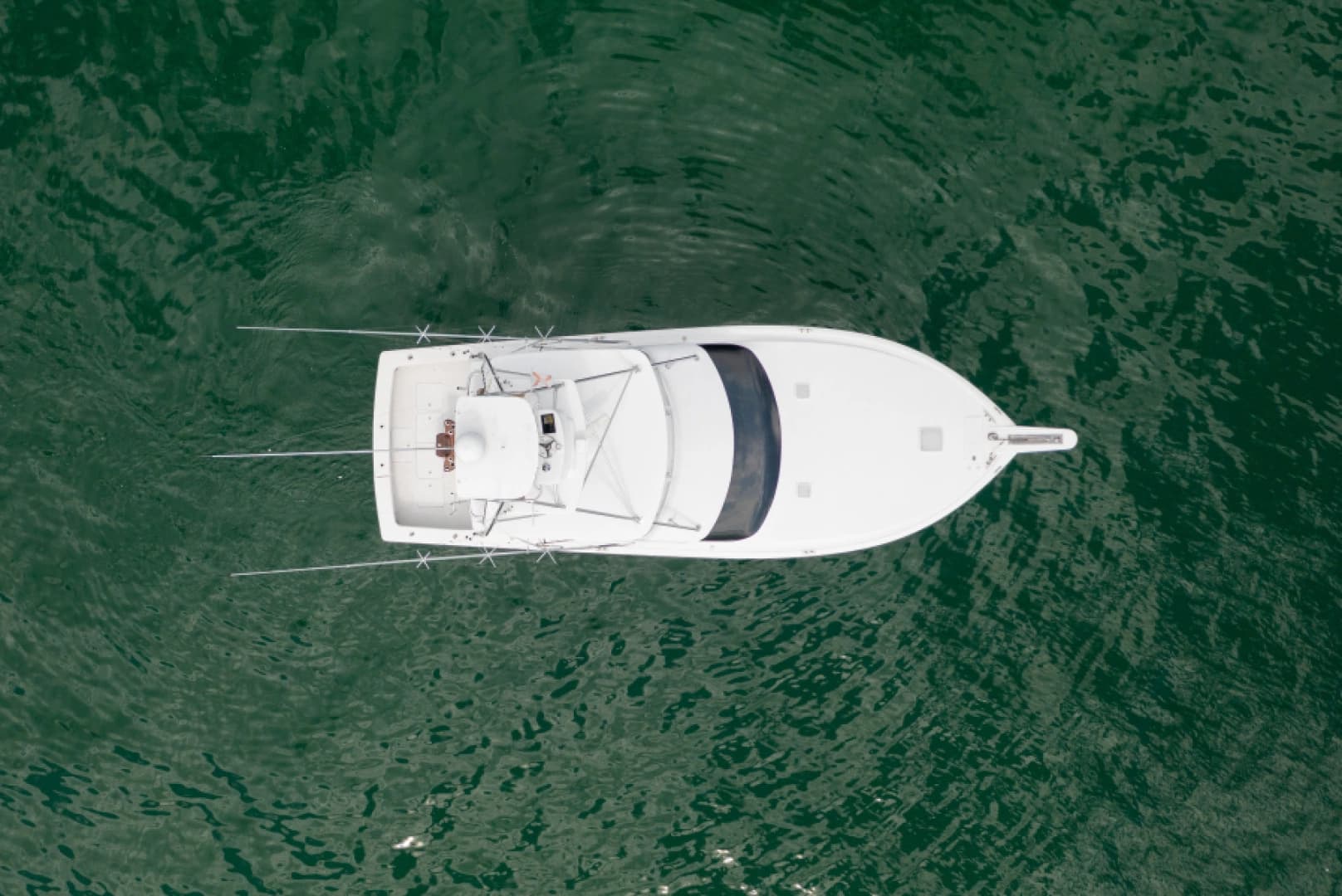 2003 Viking 45 Convertible - Image 43