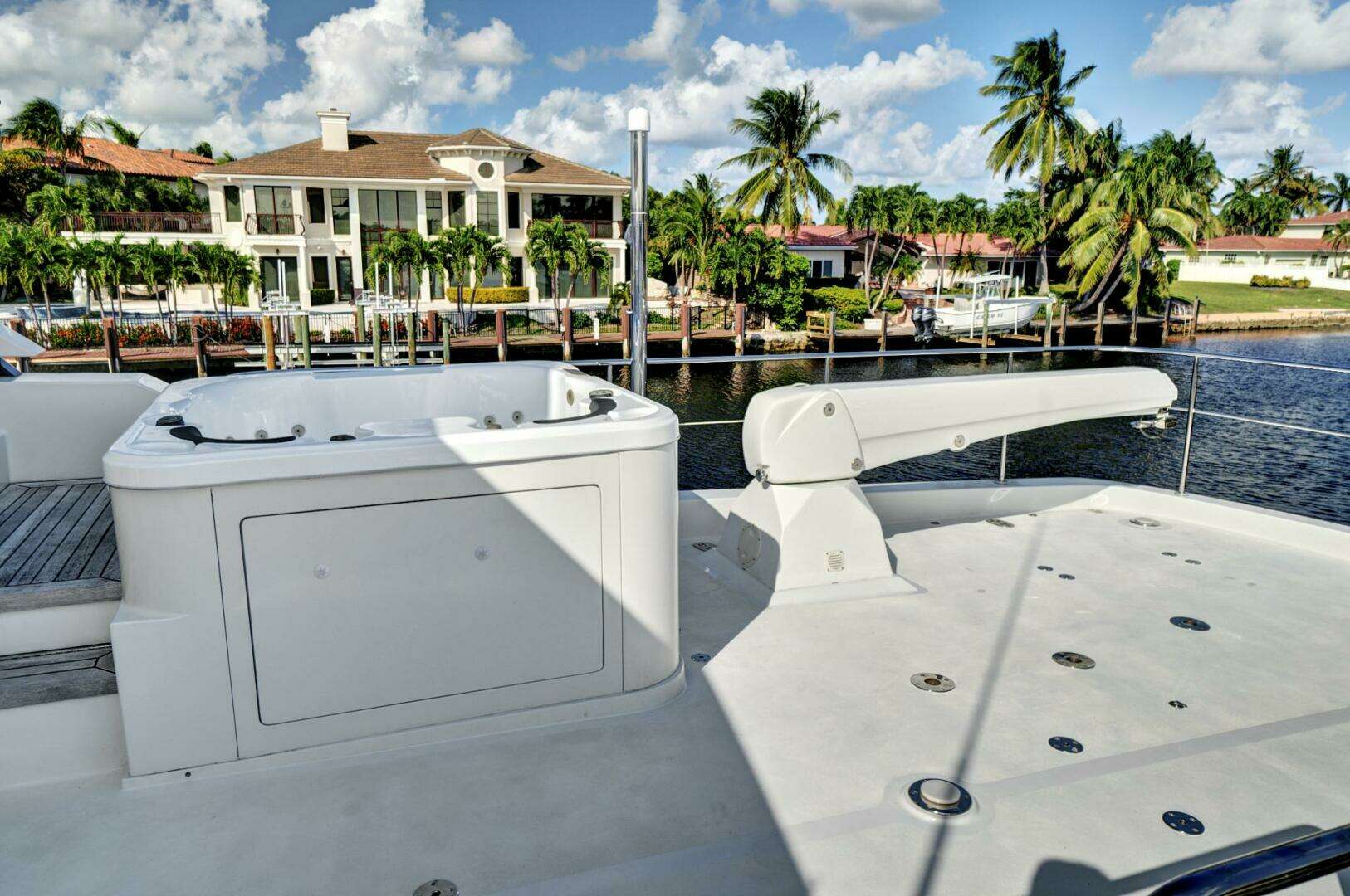 2016 Ocean Alexander 85 E - Image 70