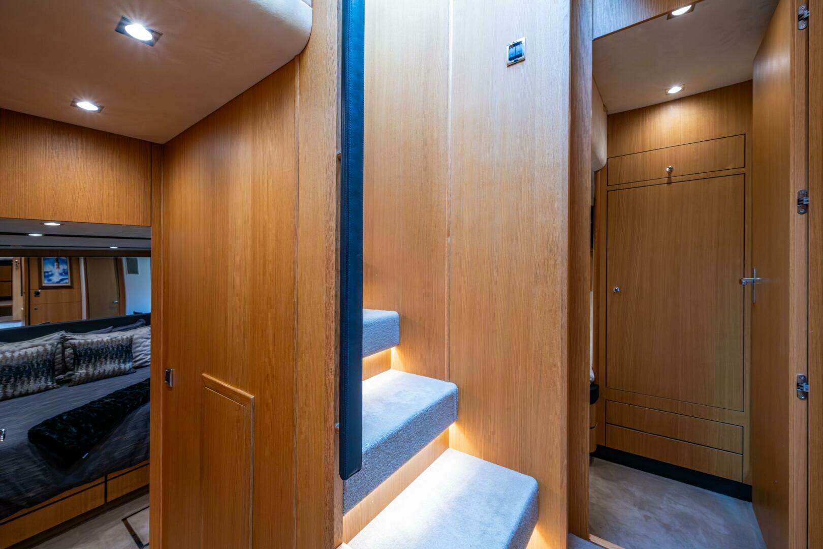 2015 Fairline 78 Squadron - Image 57