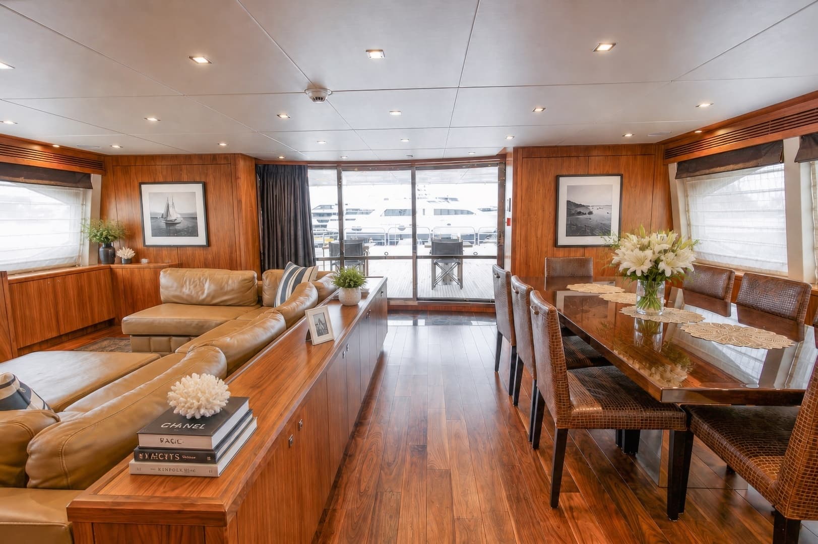 2014 Sunseeker 131 - Image 25