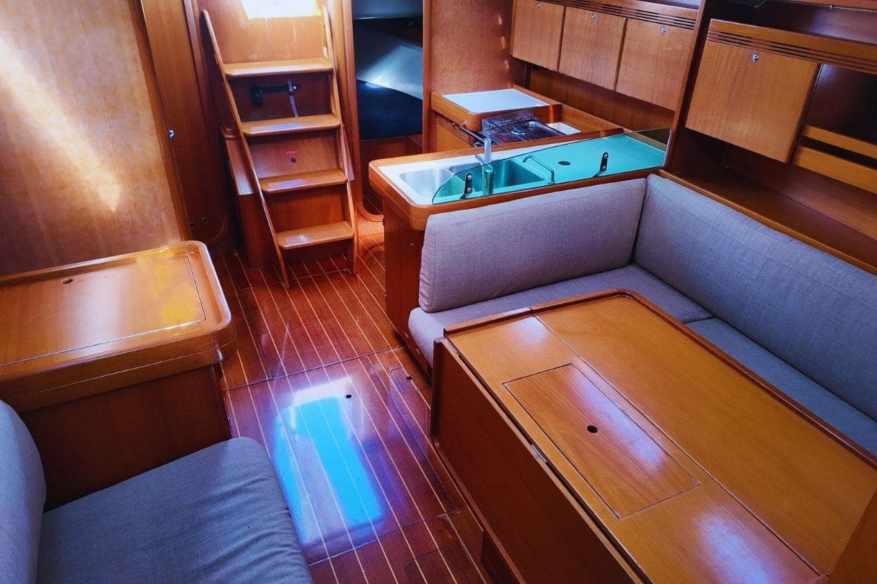 Dufour 40 Performance