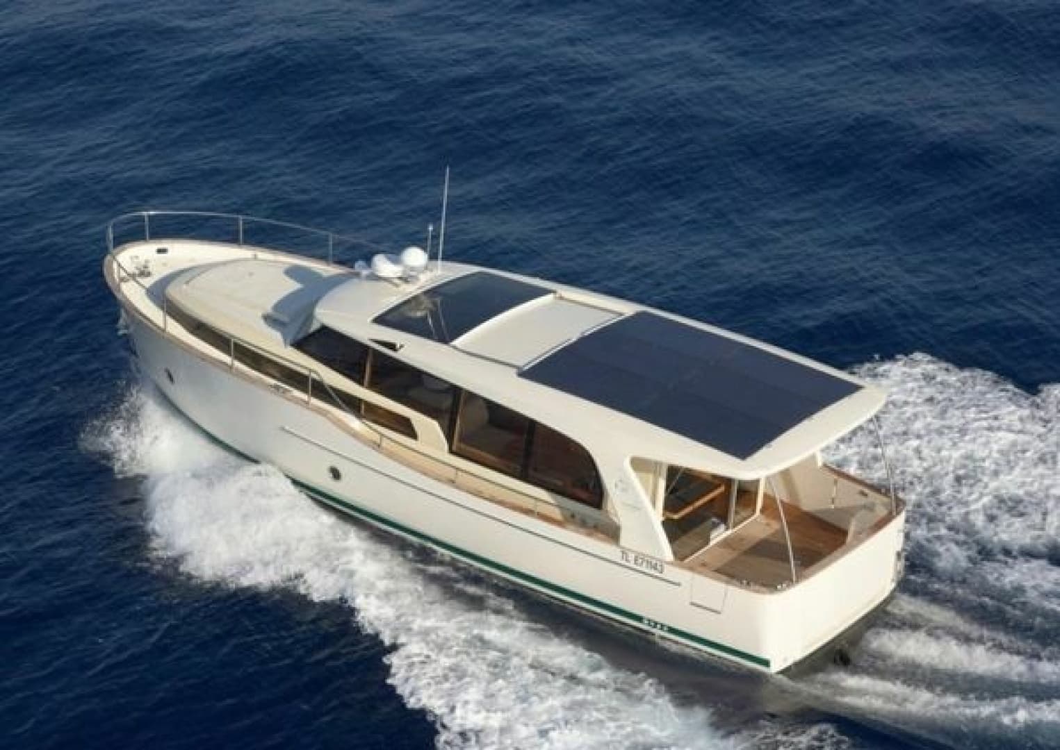 2023 Greenline 40 Hybrid - Image 50