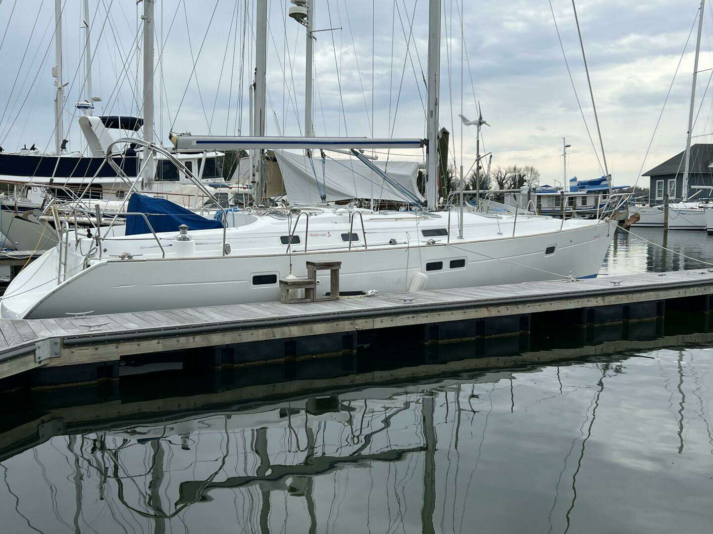 2001 Beneteau 411 - Image 3