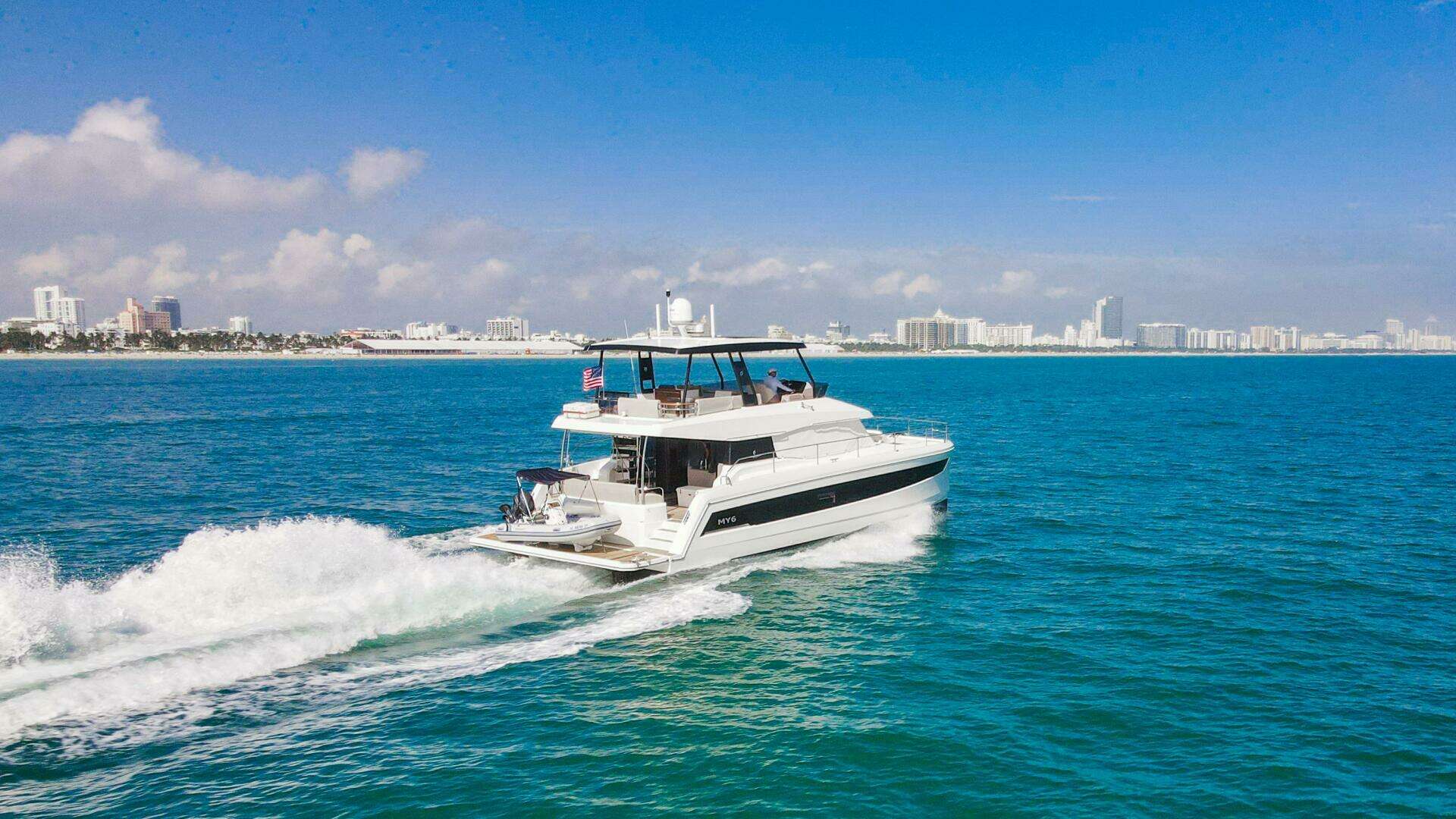 2022 Fountaine Pajot MY6 - Image 4