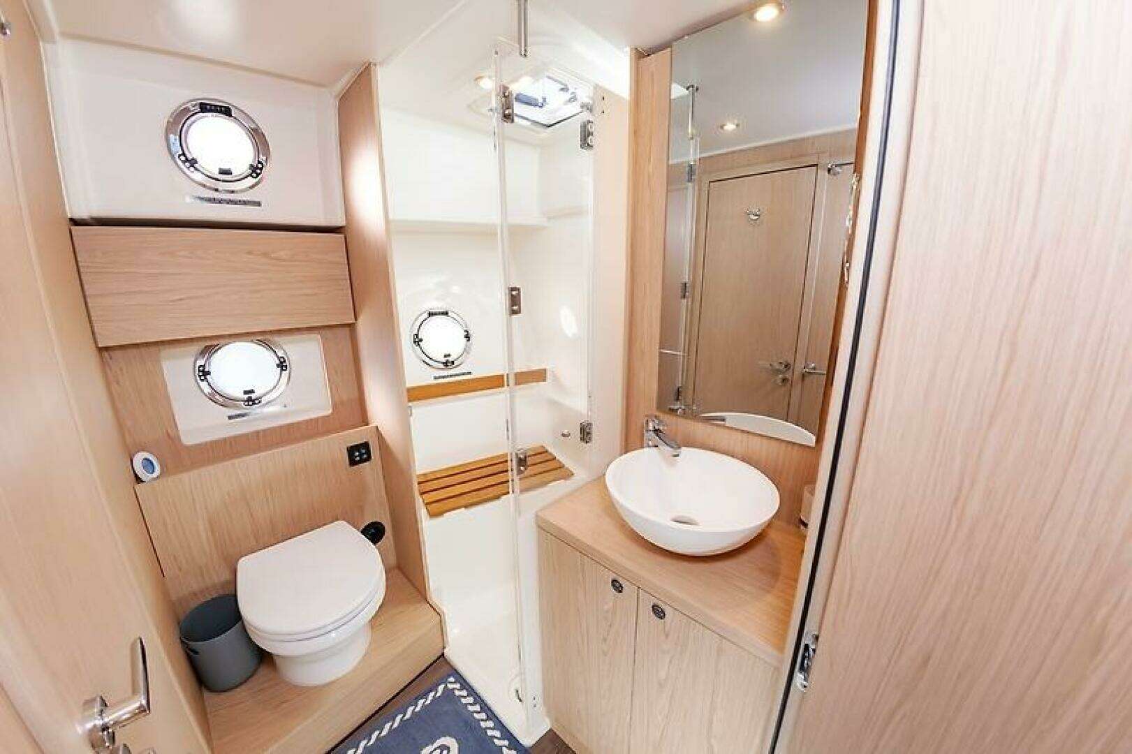 2022 Beneteau Swift Trawler - Image 44