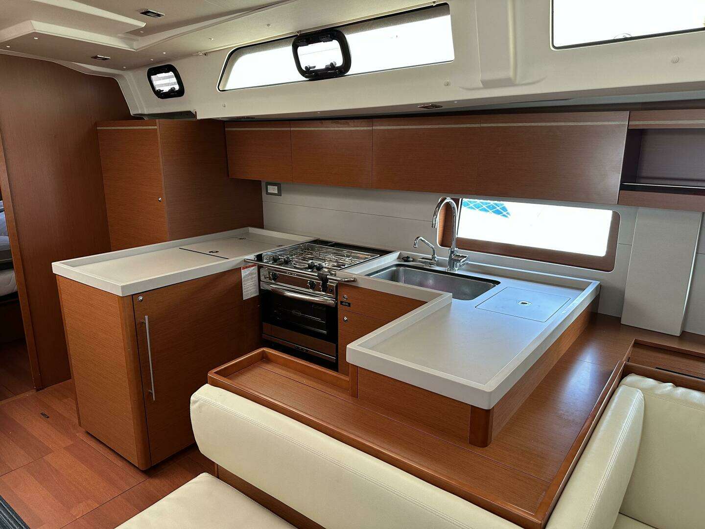 2020 Beneteau Oceanis - Image 17