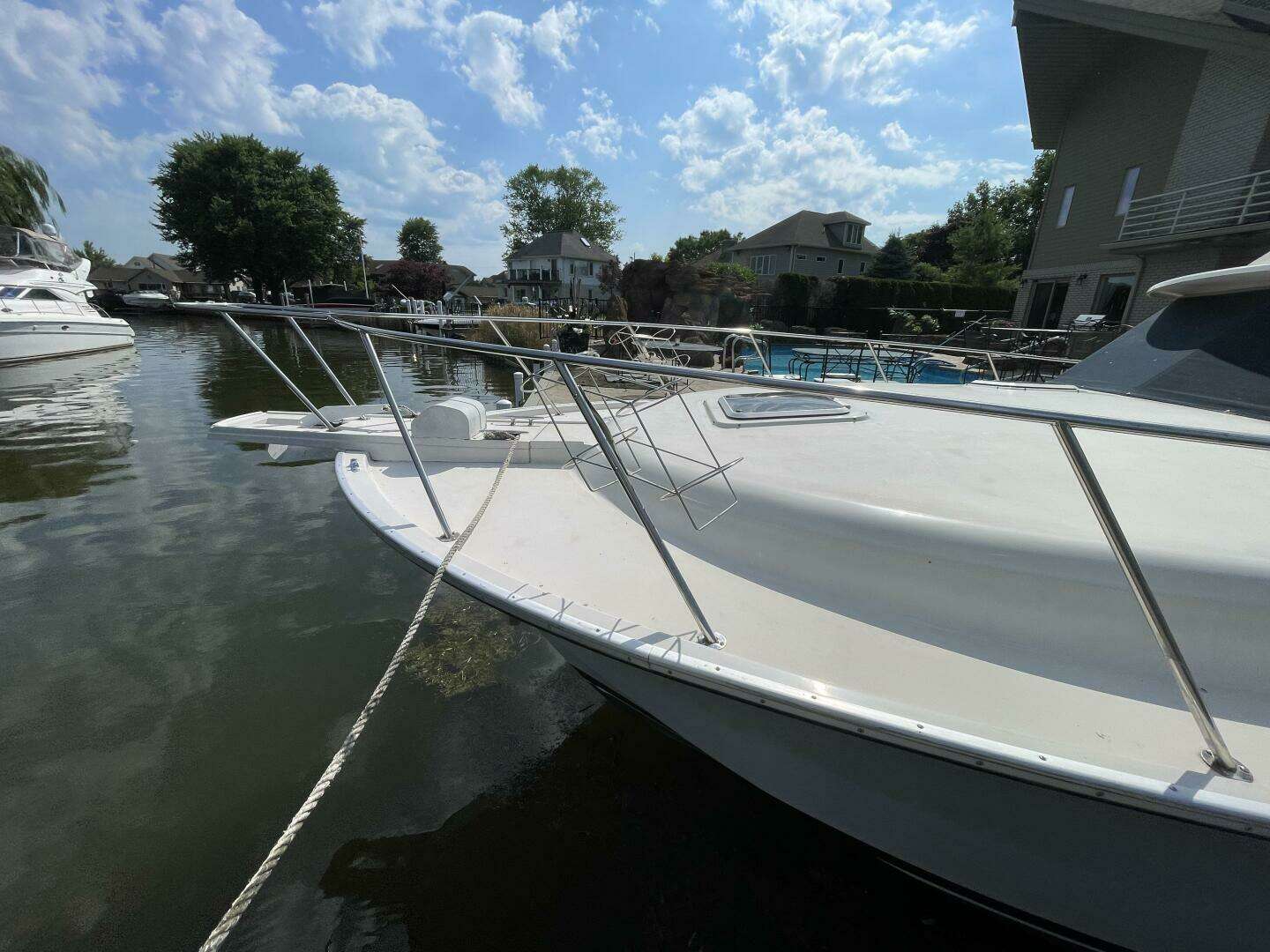 1989 Silverton 37 Convertible - Image 6