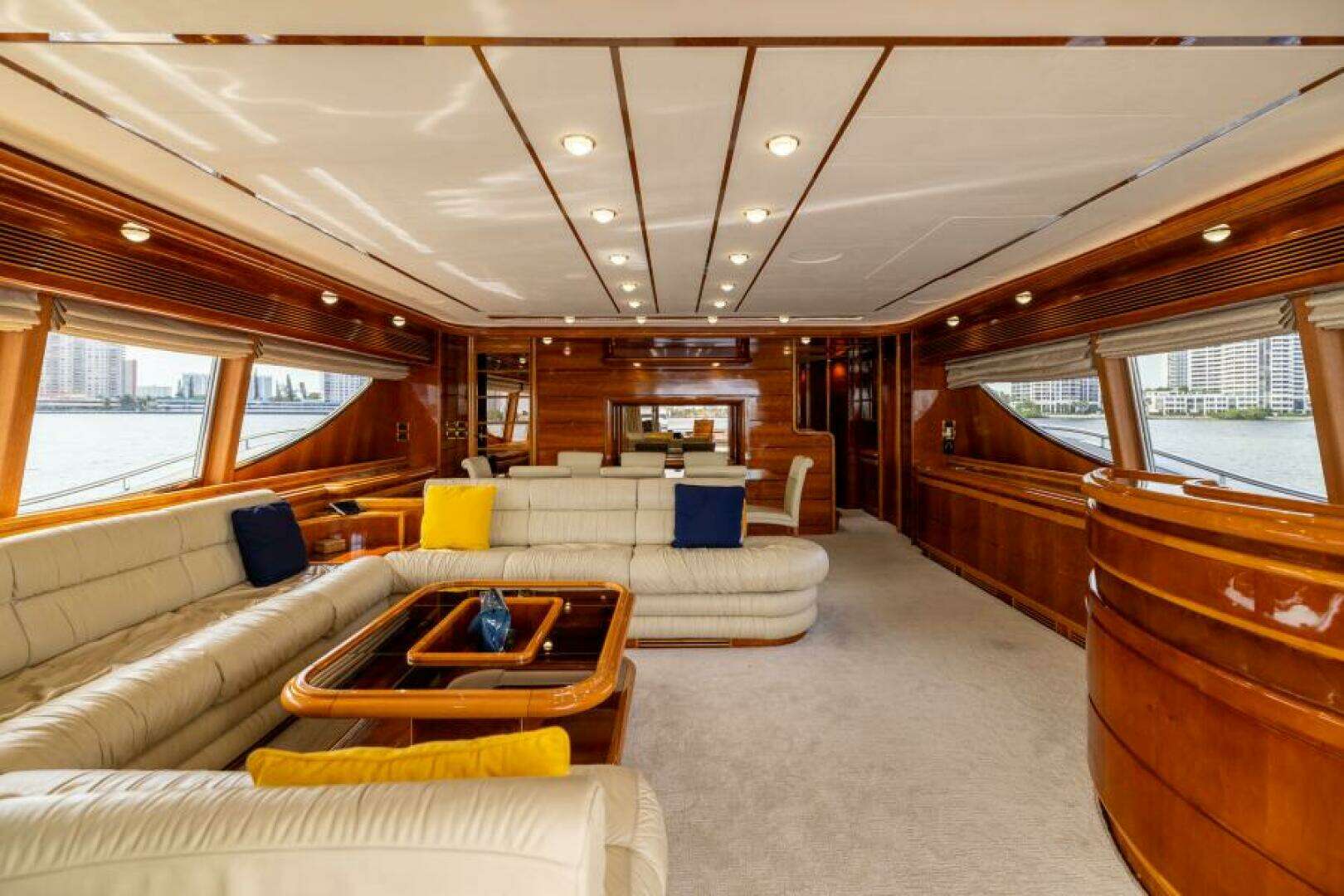 2001 Ferretti Yachts 94 Raised Pilothouse - Image 2