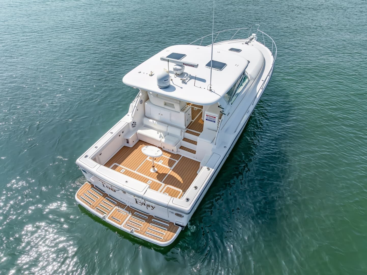 2002 Tiara Yachts 4100 Open - Image 9