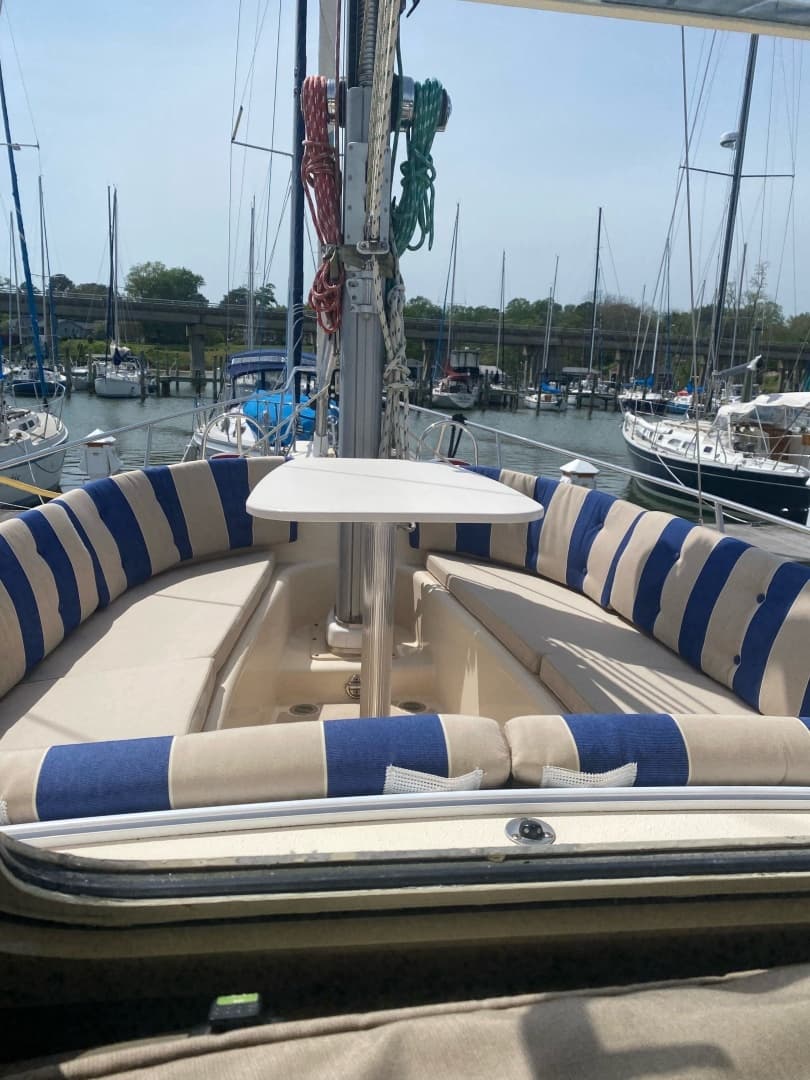 2008 Island Packet SP Cruiser - Image 8