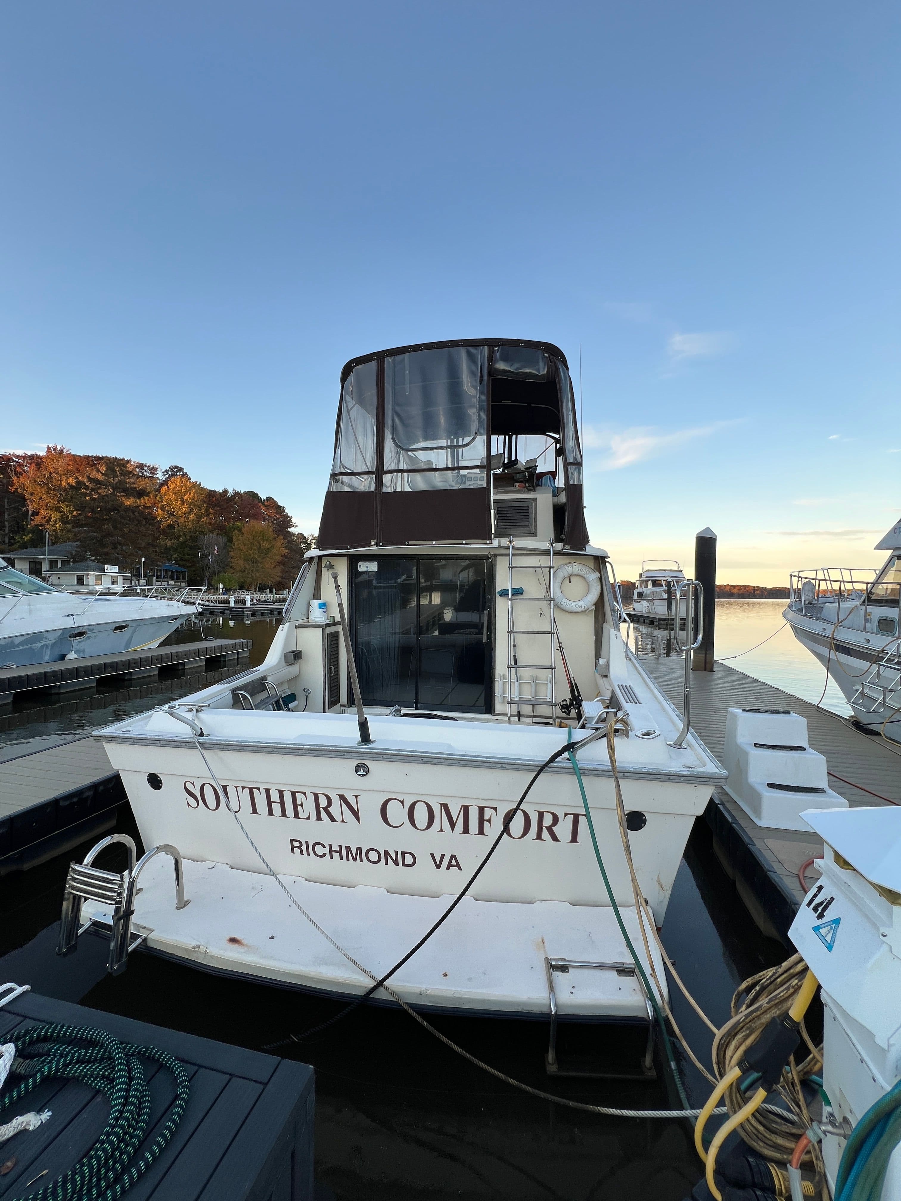 1981 Silverton 37 Convertible - 6