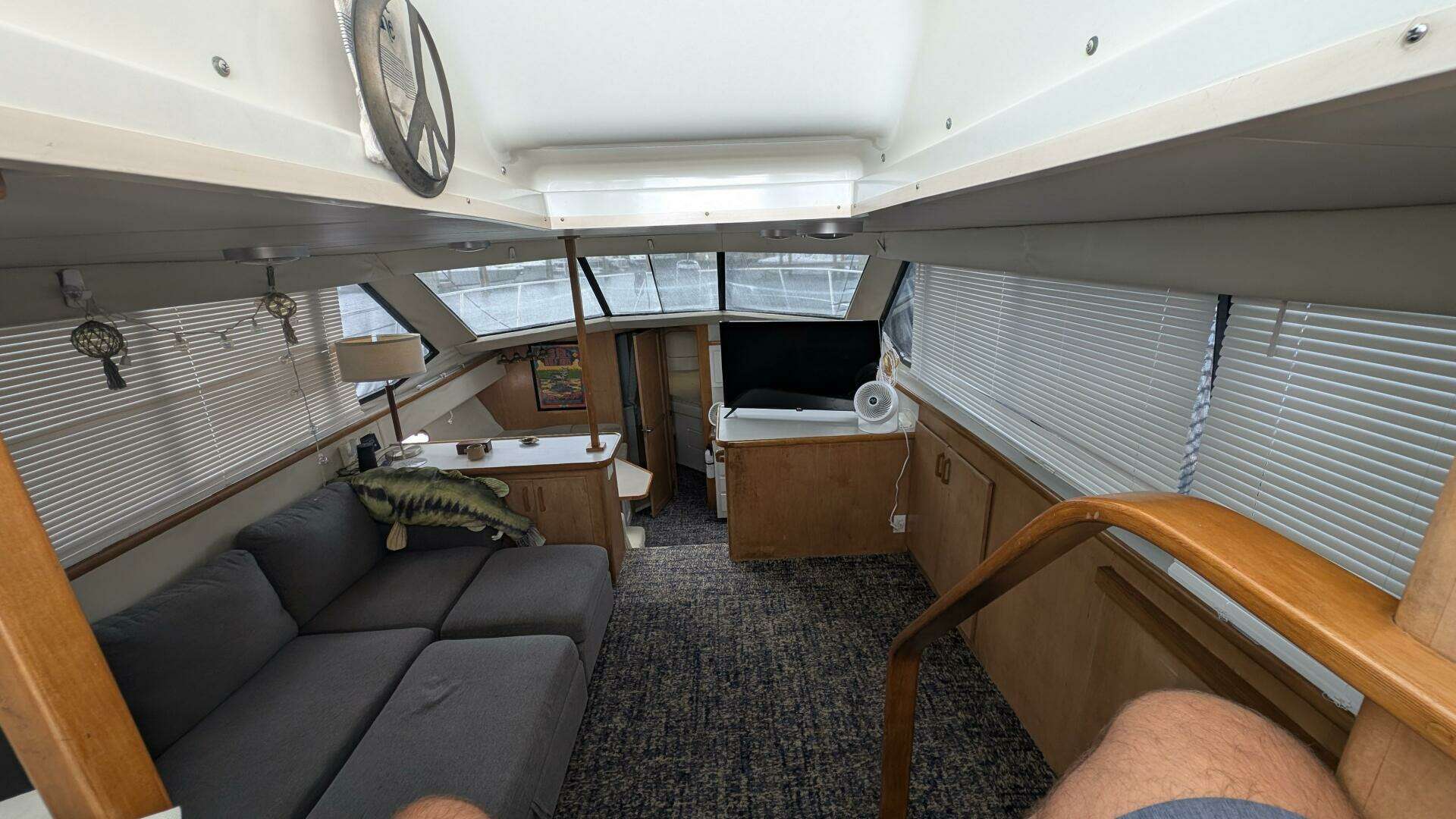 1994 Carver 370 AFT CABIN - Image 19