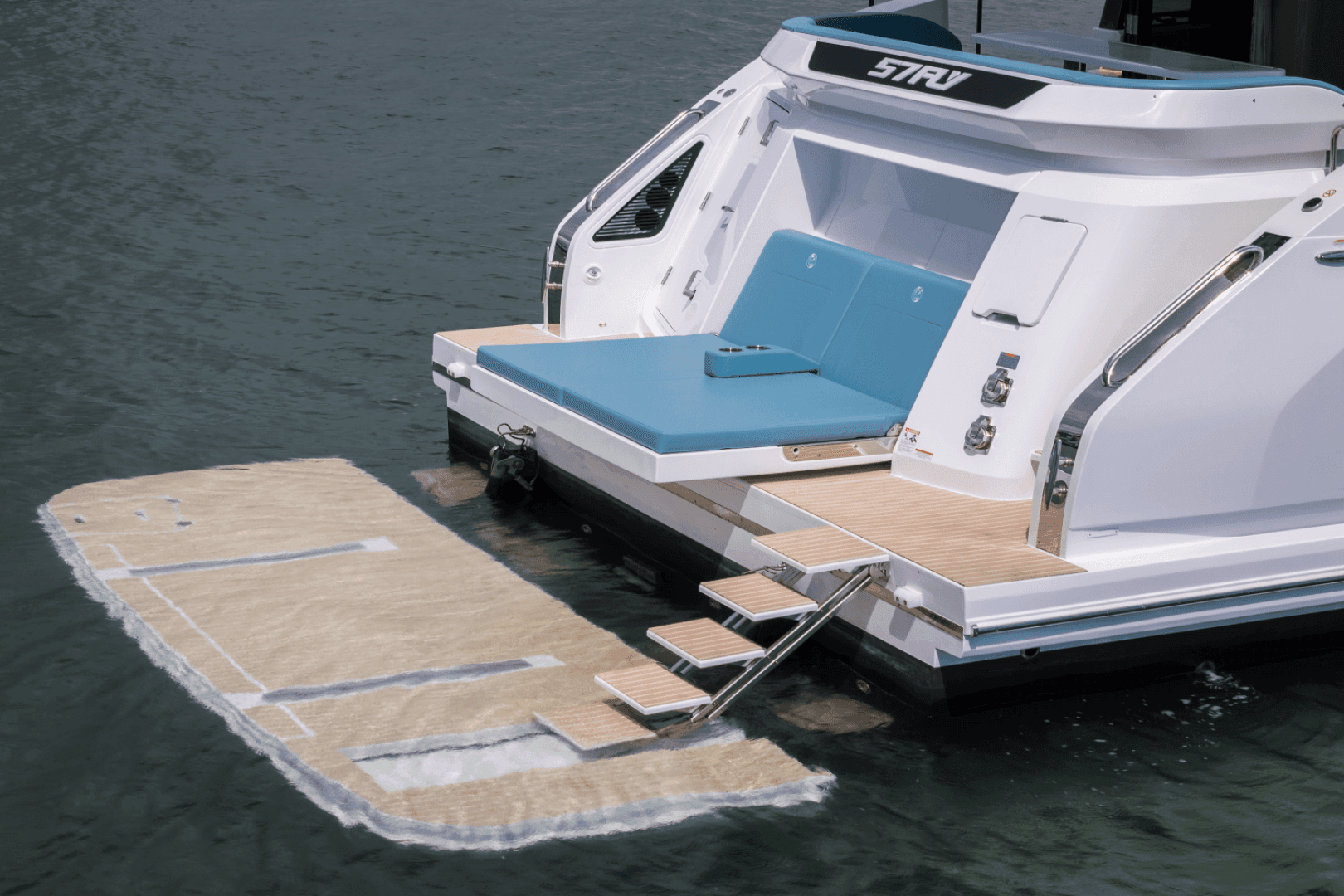 2026 Cruisers Yachts 57 FLY - Image 5
