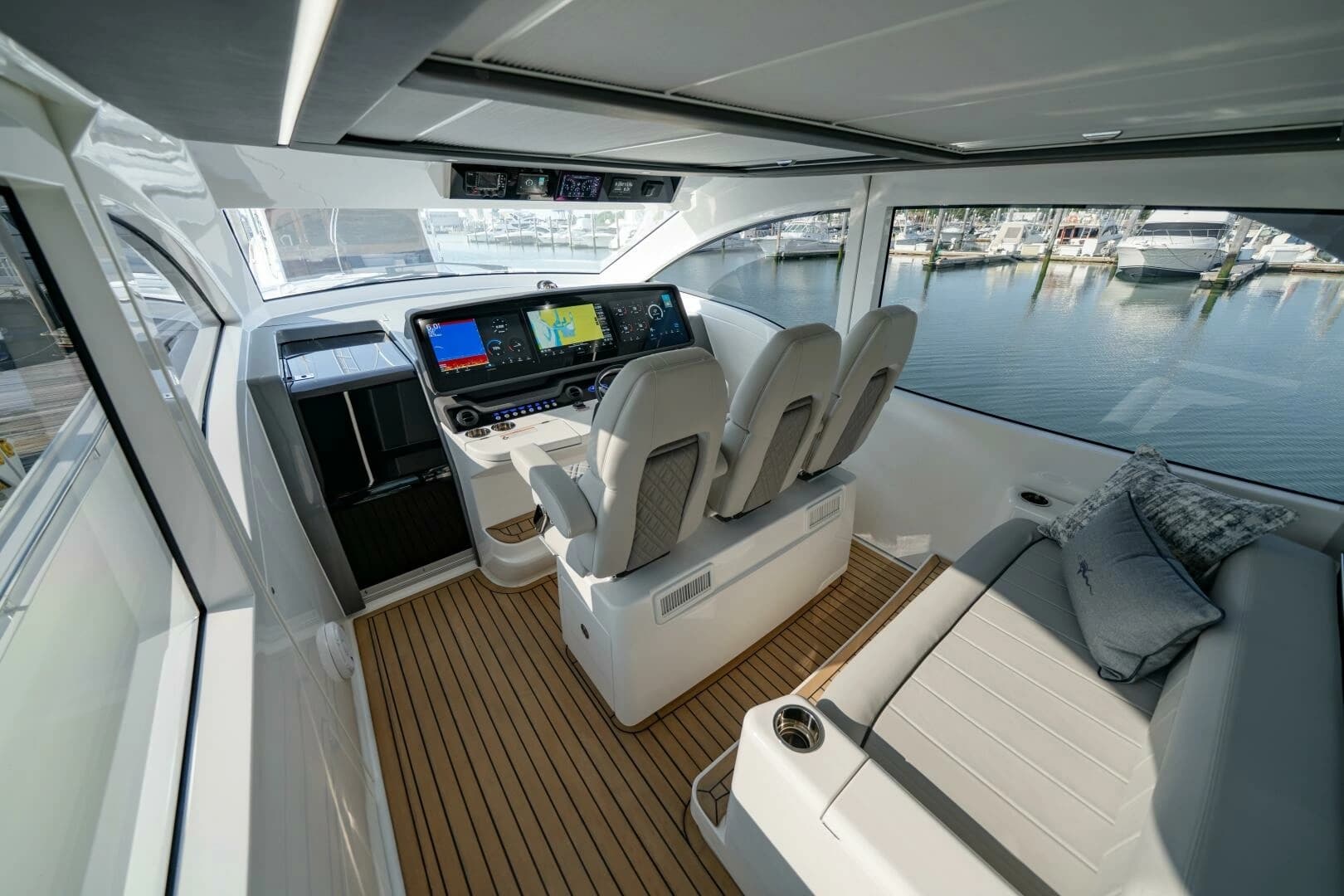 2026 Valhalla Boatworks 55 SY - Image 15