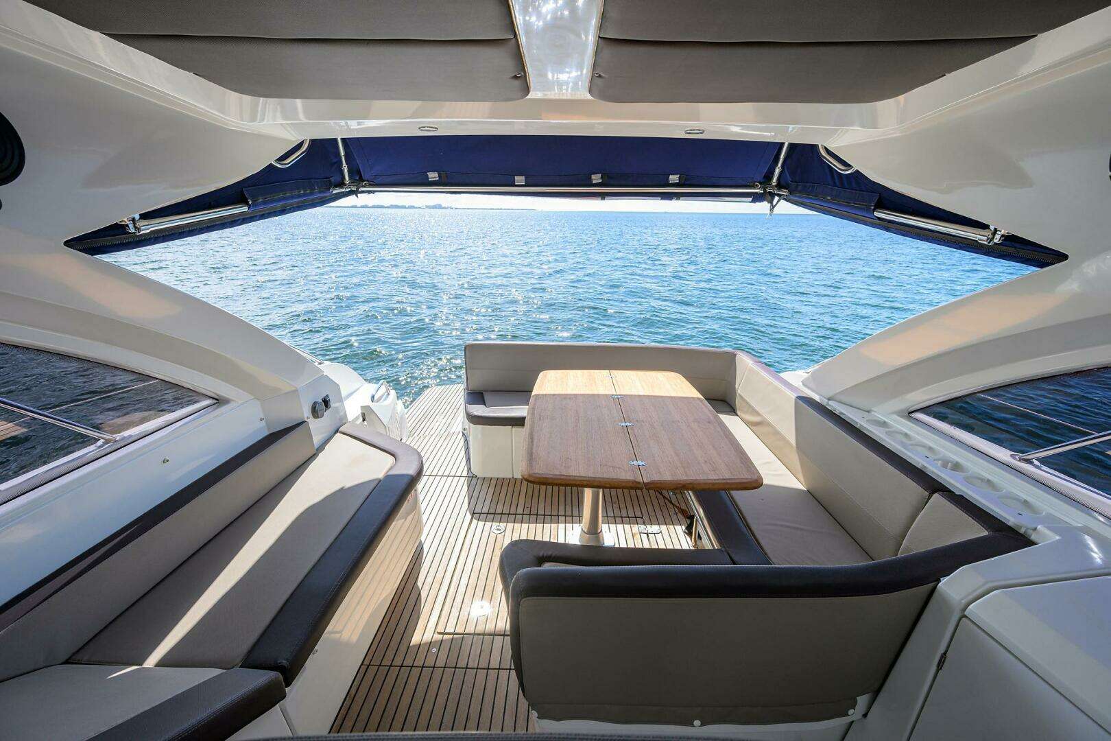 2015 Beneteau 38 GT - Image 24