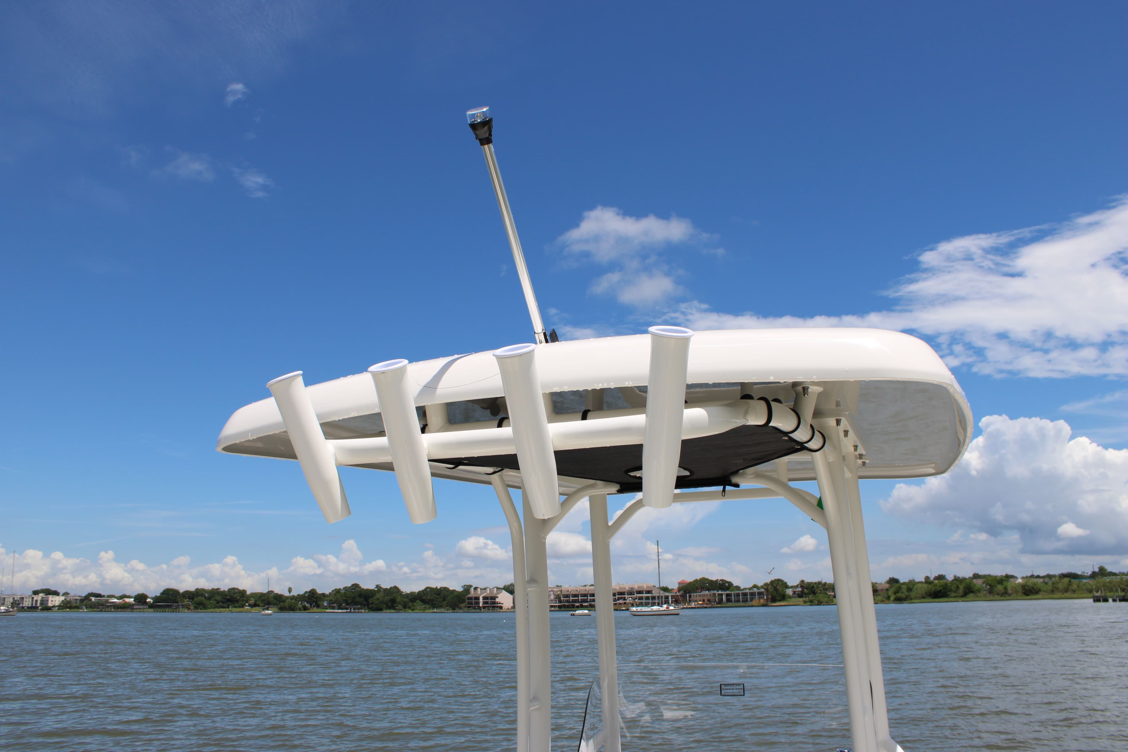 2026 Boston Whaler 210 Montauk - 26