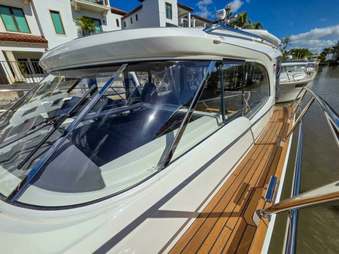 2026 Marex 330 Scandinavia - Image 36