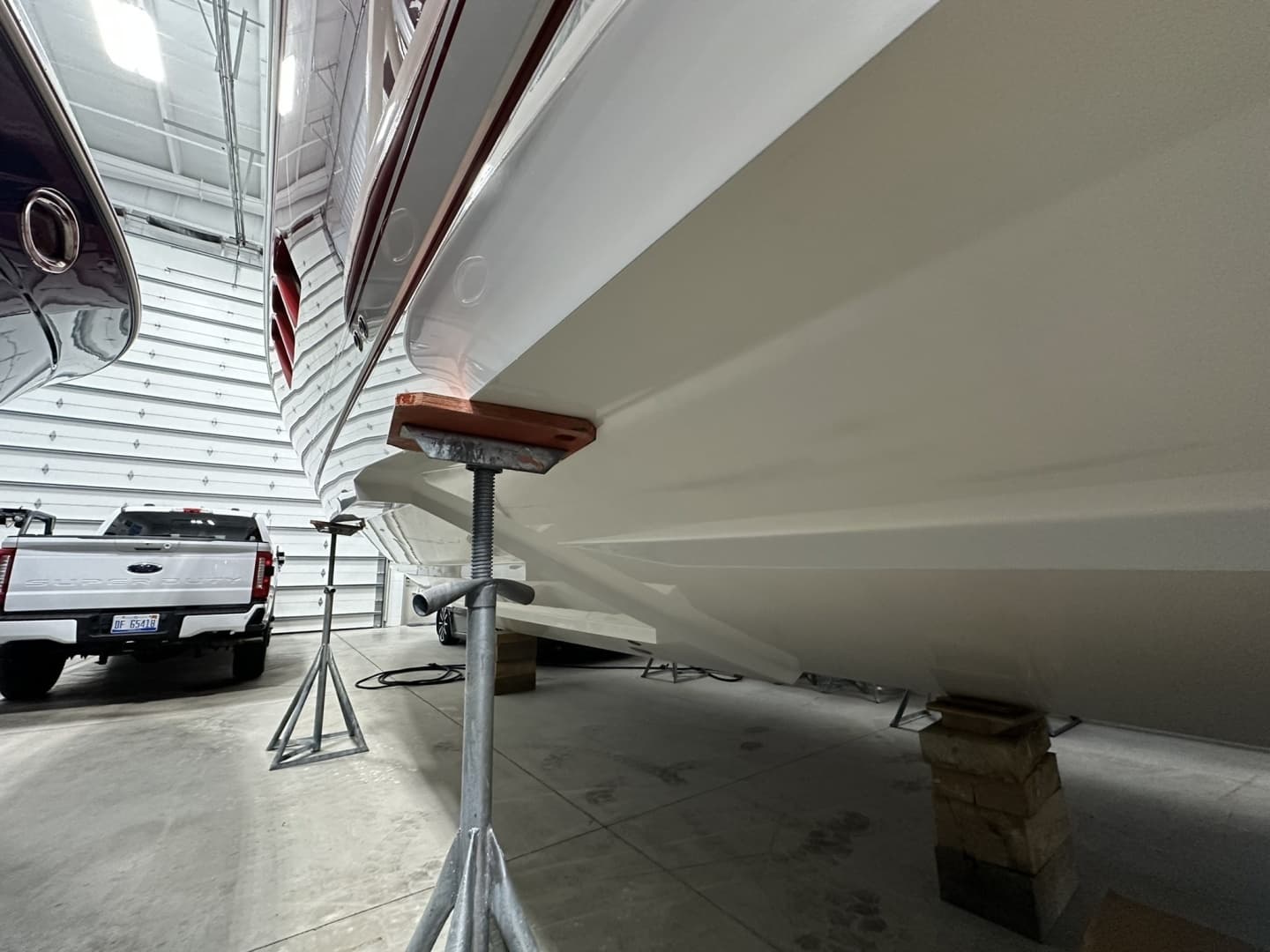 2020 Intrepid 475 Sport Yacht - Image 33