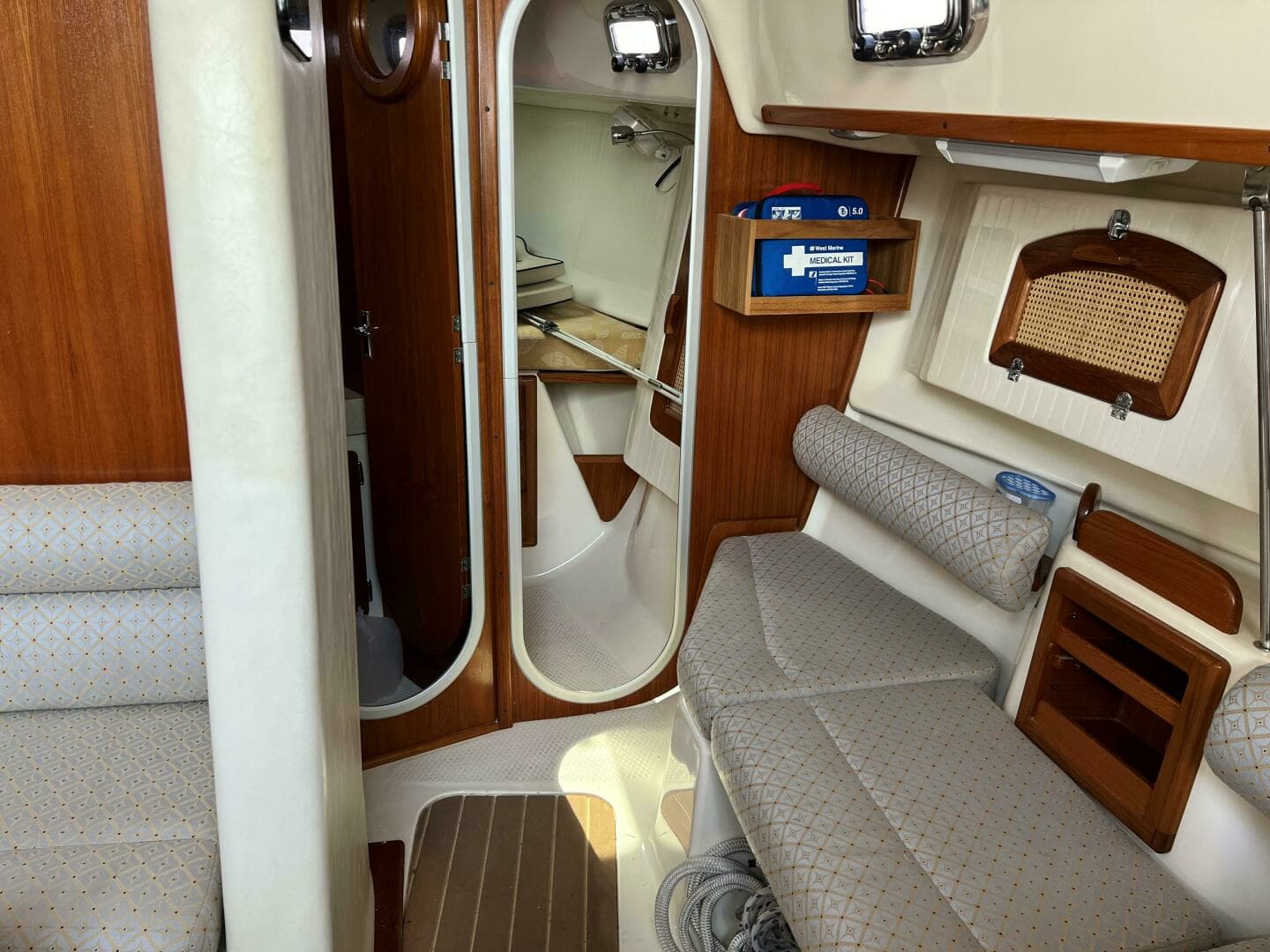 2012 Seaward 32 - Image 35