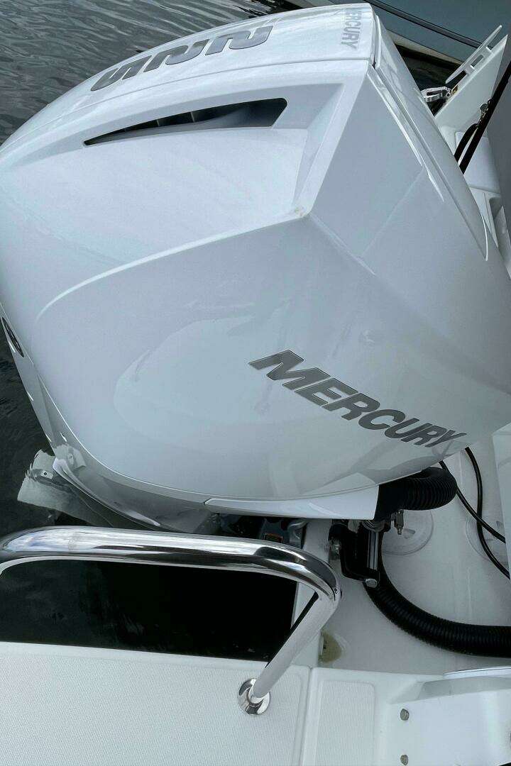 2023 Beneteau Antares 8 - Image 19