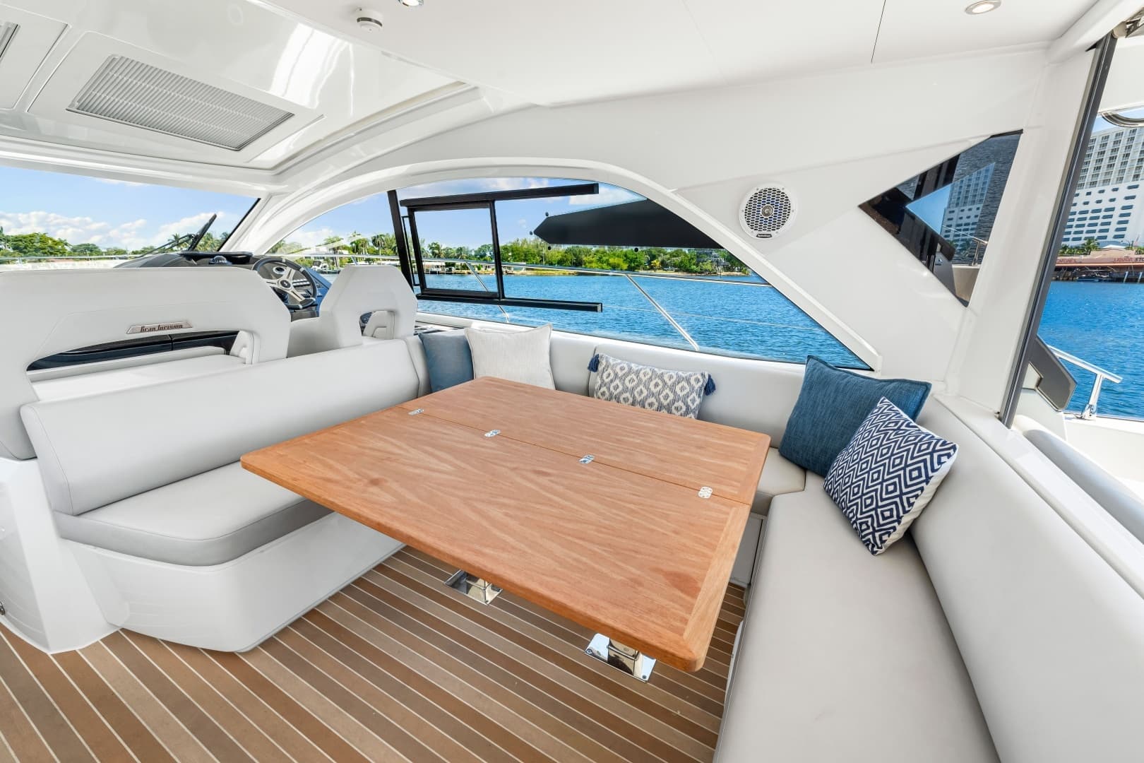 2024 Beneteau Gran Turismo 45 - Image 47